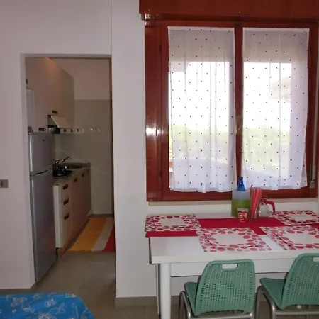 Apartamento Adorable Flat For 6 Guests Next To Pineda *